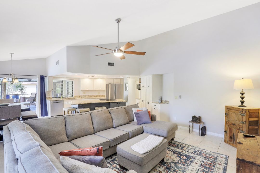 3914 SE 4th Ave, Cape Coral, FL 33904