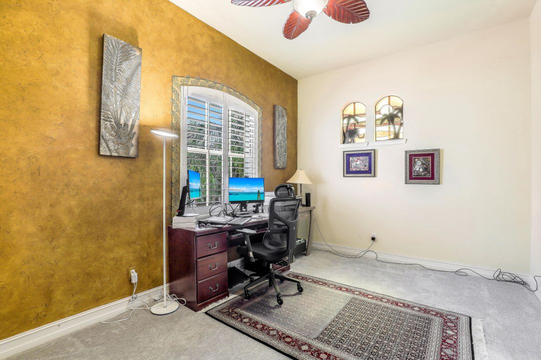 2609 Estrella Dr #1903, Naples, FL 34109