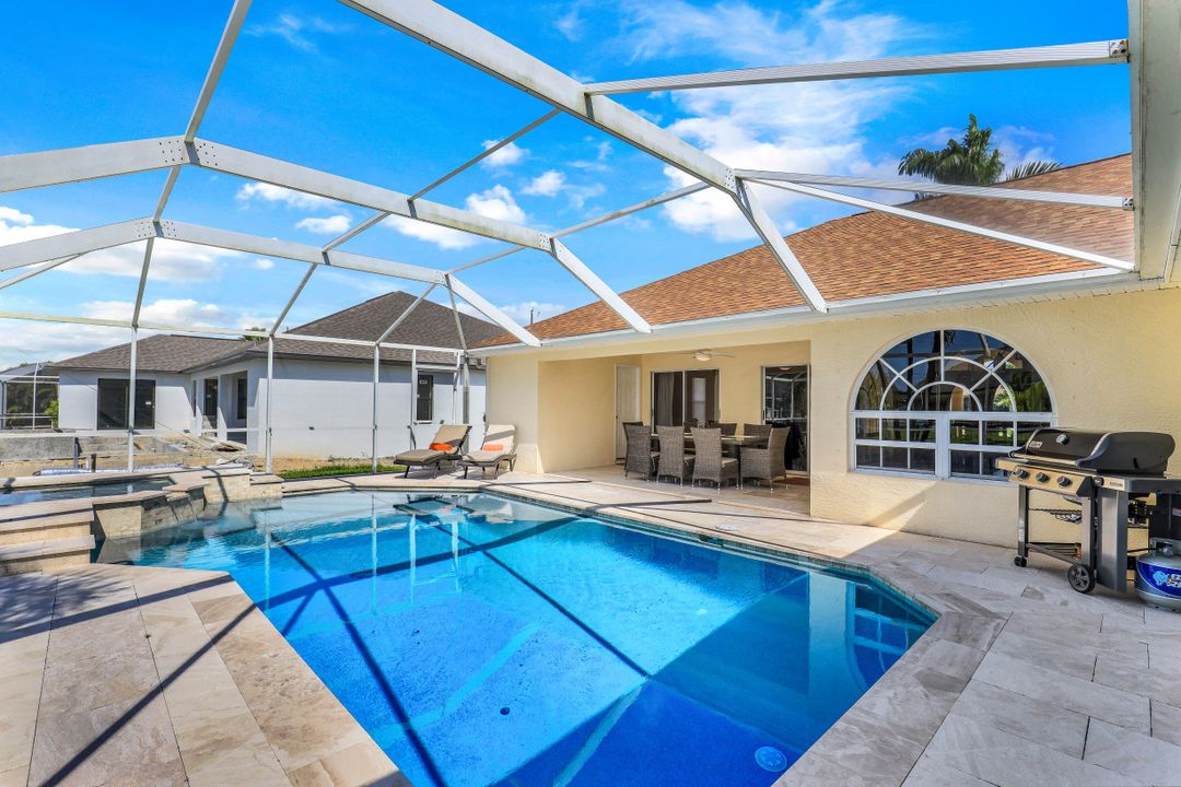 2100 SW 28th Ln, Cape Coral, FL 33914