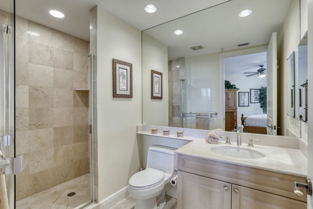 970 Cape Marco Dr #1106, Marco Island, FL 34145