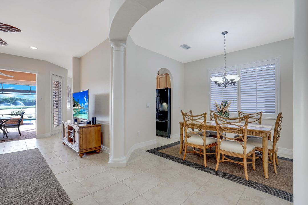 10320 Porto Romano Drive, Miromar Lakes, FL 33913