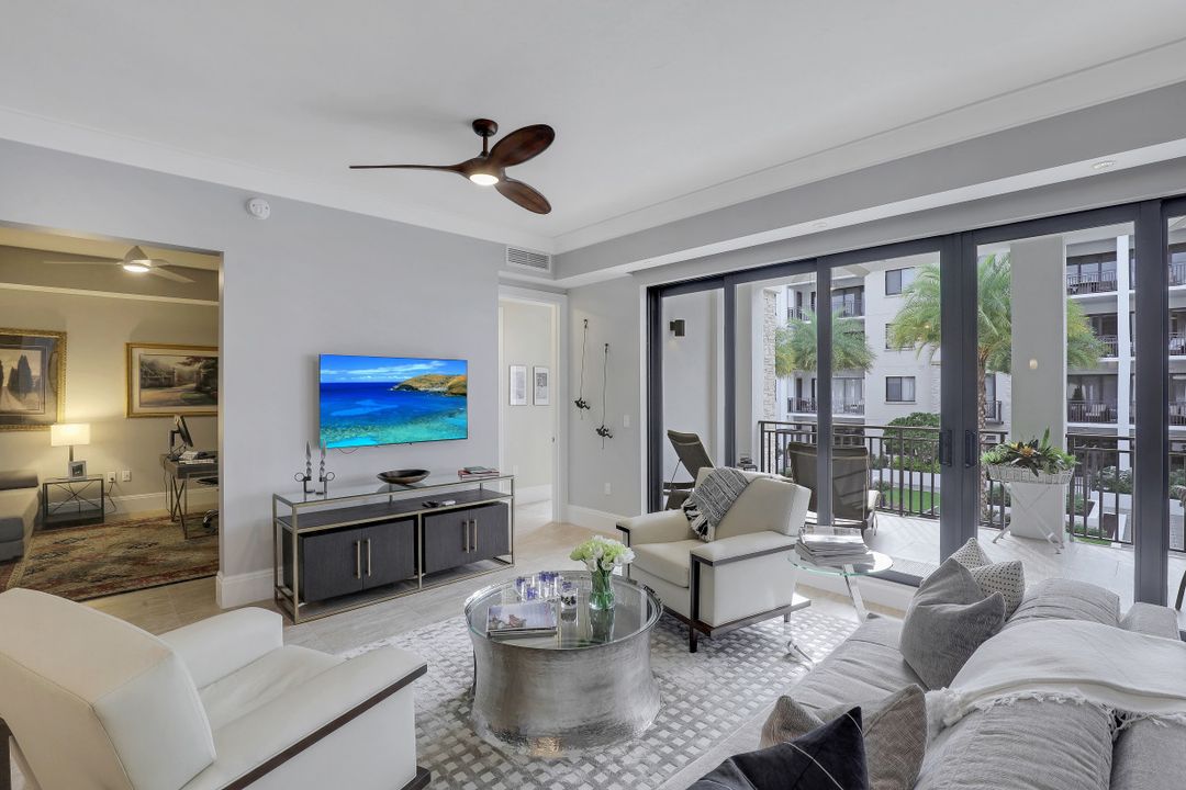 1035 3rd Ave S #318, Naples, FL 34102