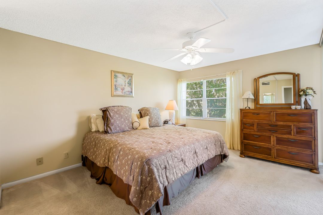 1087 Forest Lakes Dr #204, Naples, FL 34105