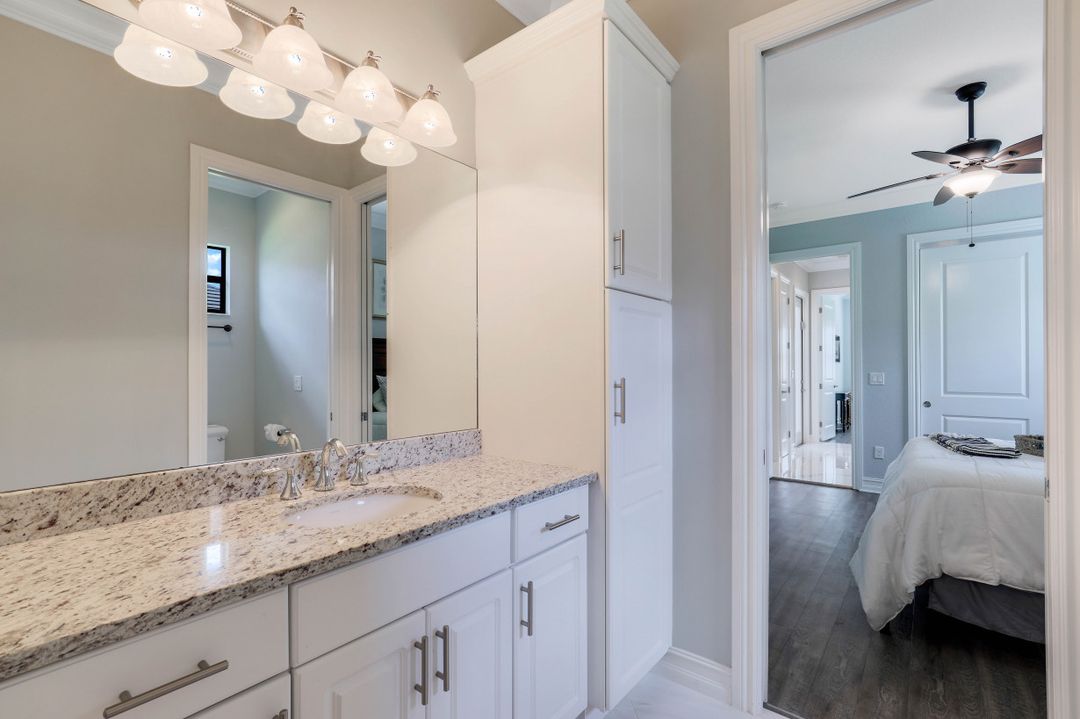 9559 Via Lago Way, Fort Myers, FL 33912