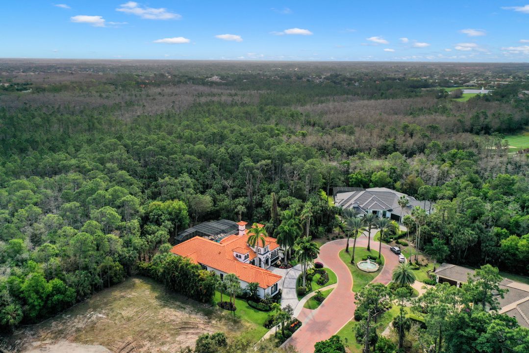 4642 Idylwood Ln, Naples, FL 34119