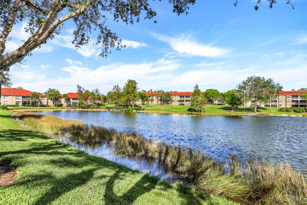 2870 Cypress Trace Cir #1724, Naples, FL 34119