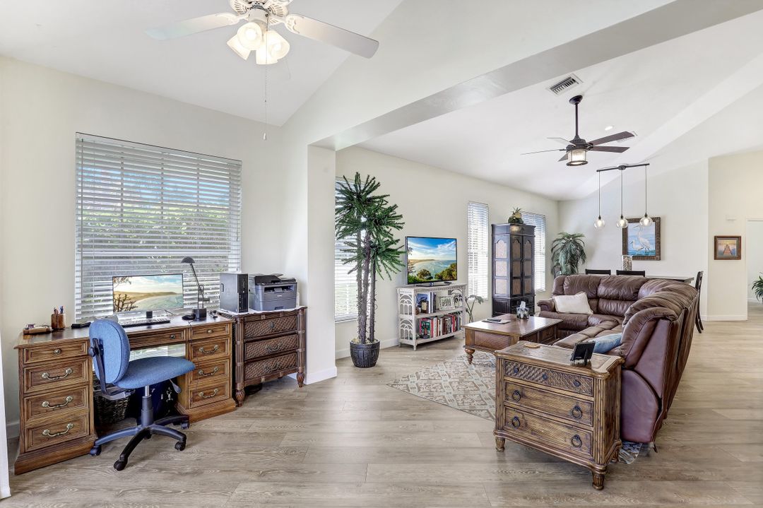 1196 Imperial Golf Course Blvd, Naples, FL 34110