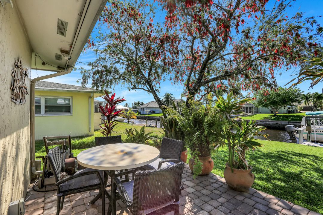 2108 Everest Pkwy, Cape Coral, FL 33904