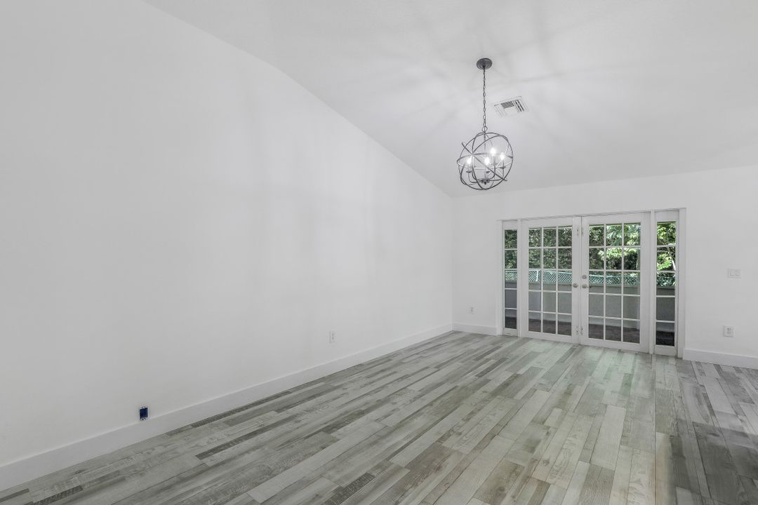 136 SW 206th Ave, Pembroke Pines, FL 33029