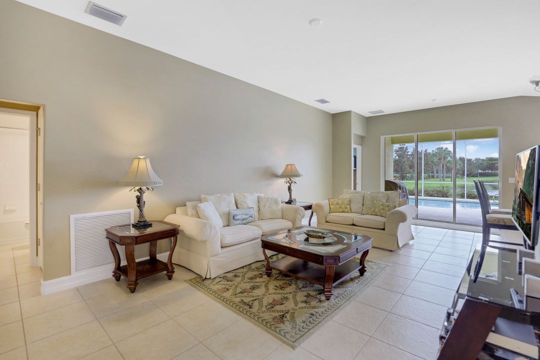 2620 Astwood Ct, Cape Coral, FL 33991