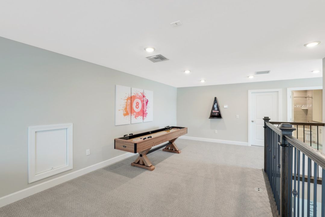 19264 Aqua Shore Dr, Fort Myers, FL 33913