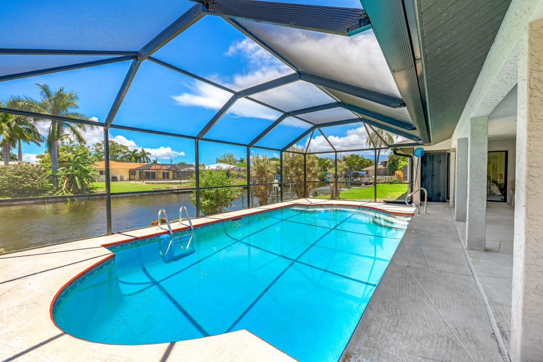 2215 SE 31st St, Cape Coral, FL 33904