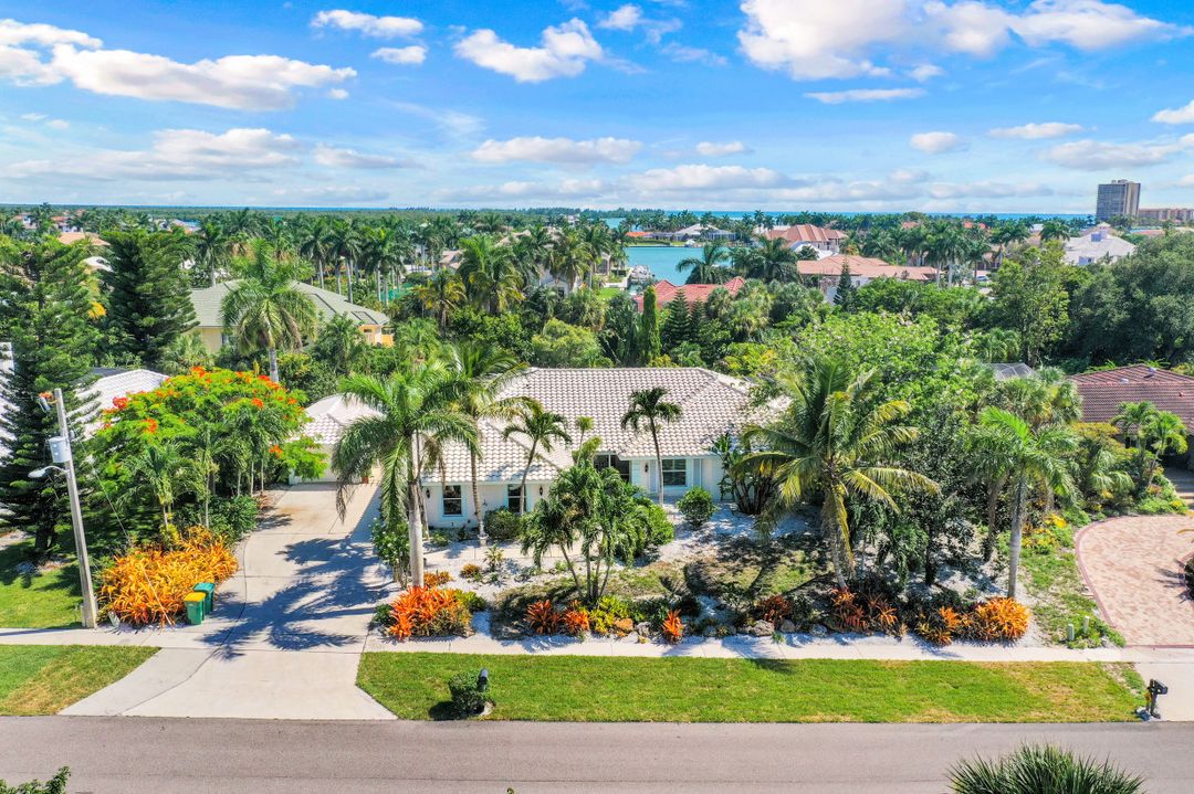 1575 Ludlow Rd, Marco Island, FL 34145