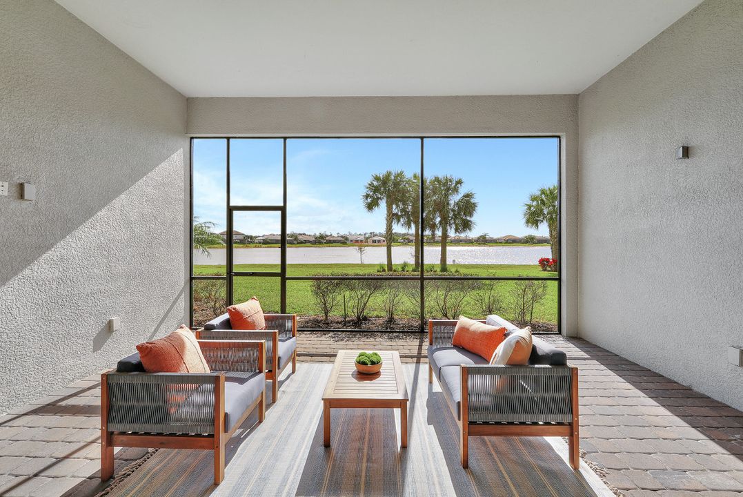 17444 Newberry Ln, Estero, FL 33928