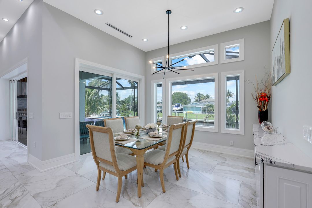 5333 Bayshore Ave, Cape Coral, FL 33904