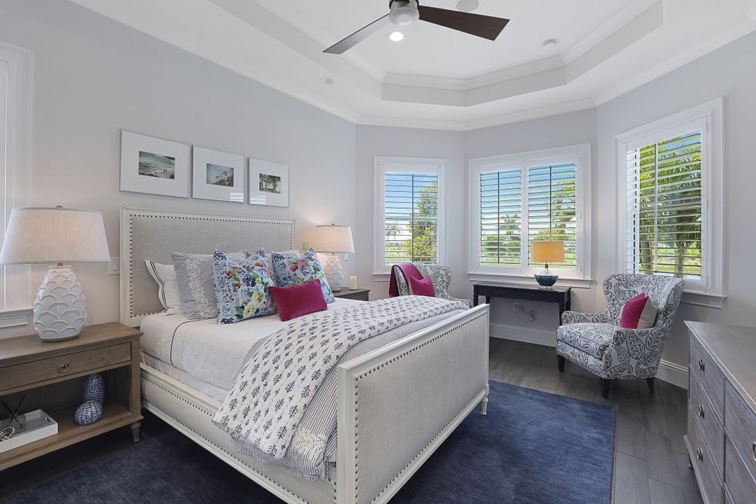 5026 Andros Dr, Naples, FL 34113