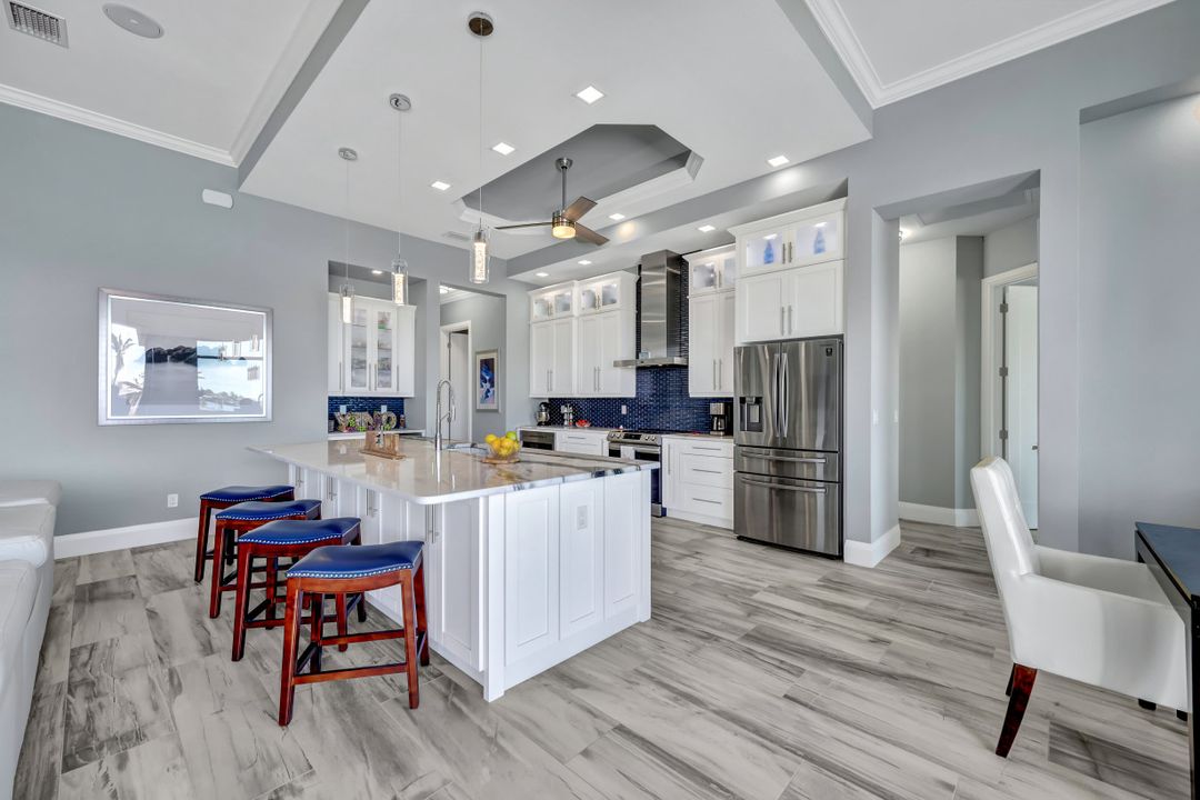 214 NW 32nd Pl, Cape Coral, FL 33993