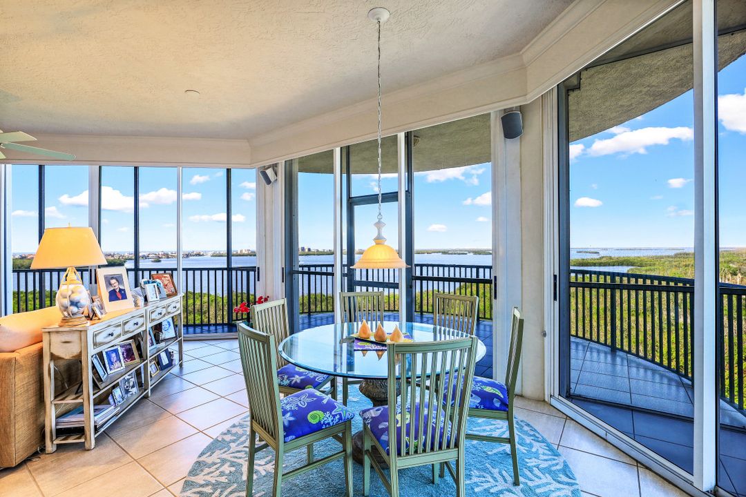 4811 Island Pond Ct #905, Bonita Springs, FL 34134