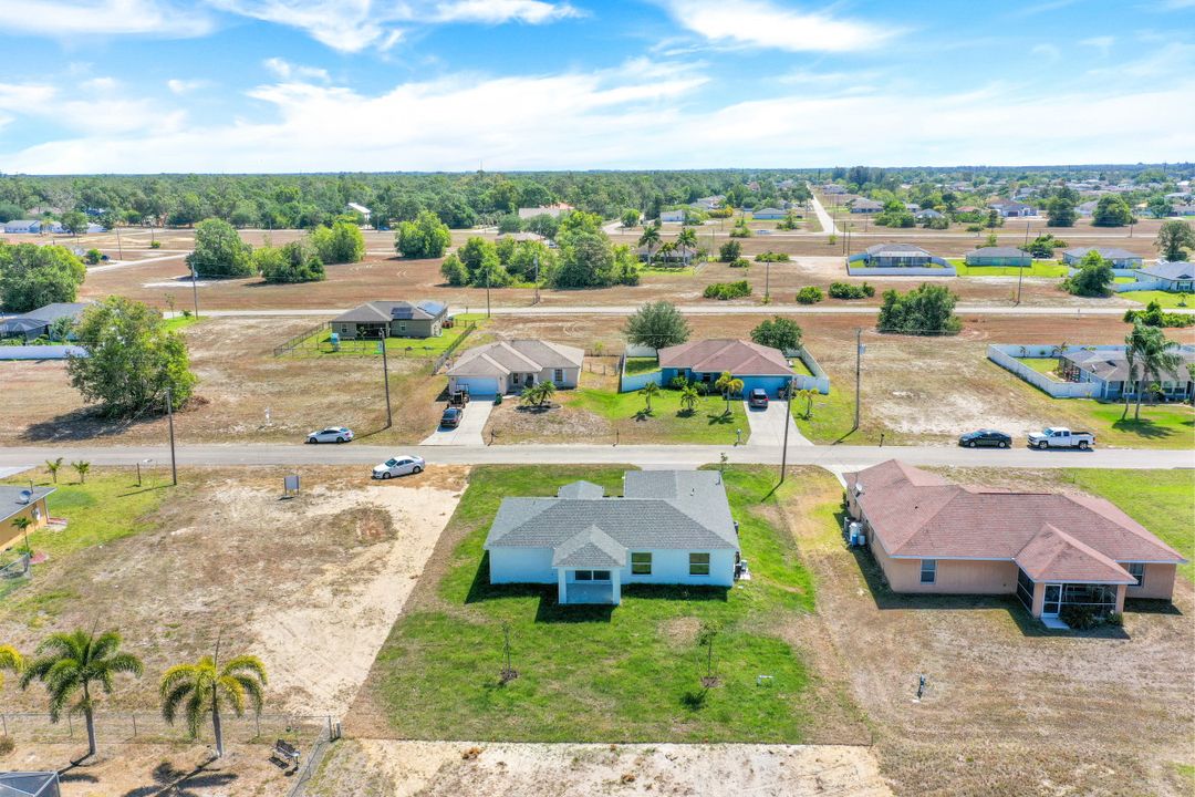 2604 NE 5th Ave, Cape Coral, FL 33909