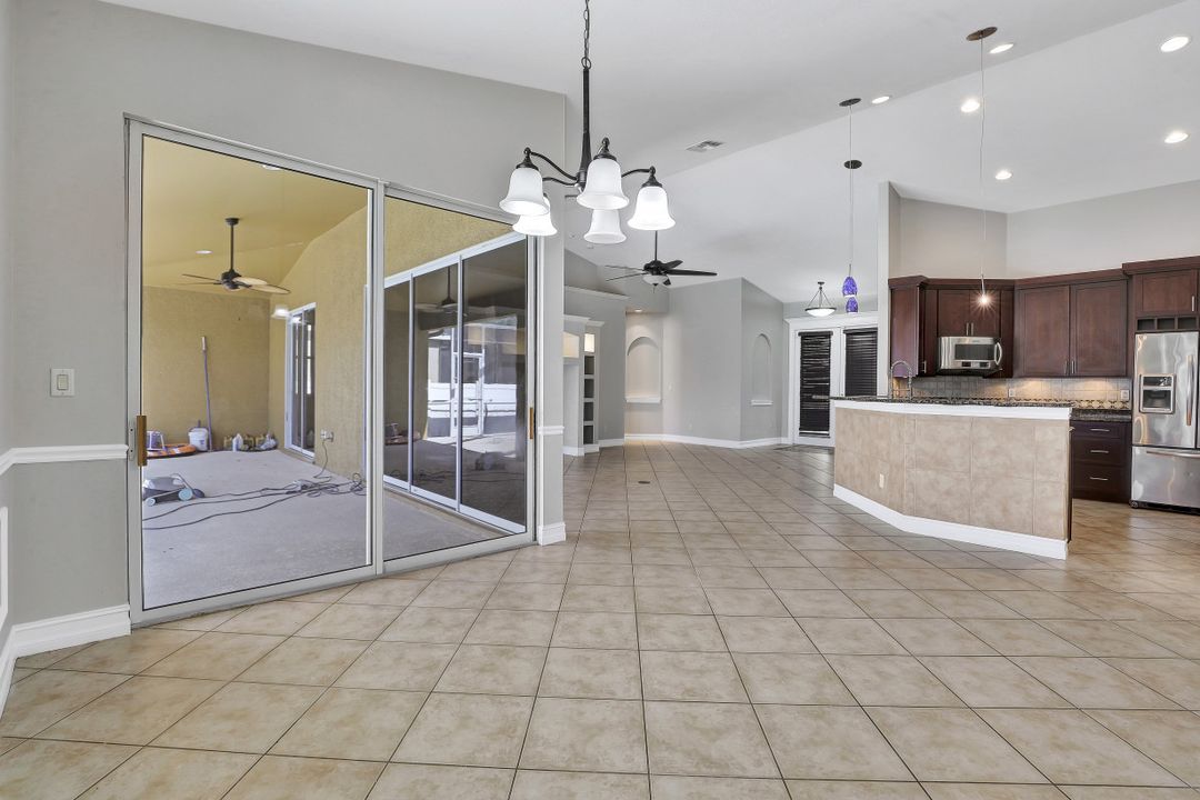 2538 SW 35th Ln, Cape Coral, FL 33914