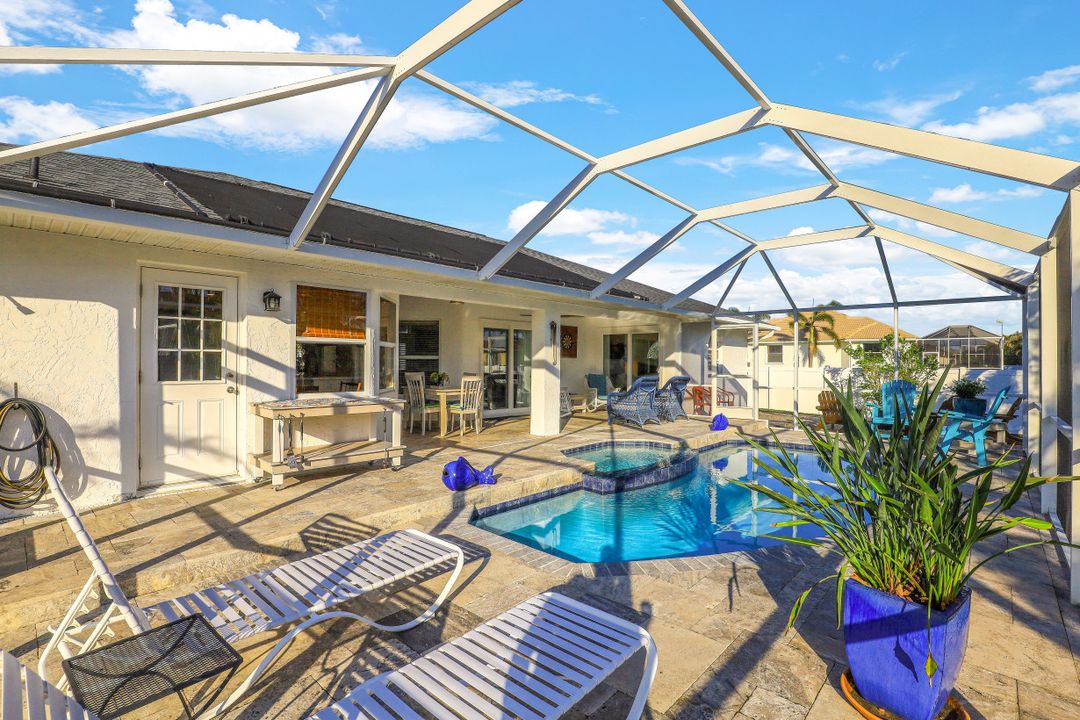 2710 SW 37th St, Cape Coral, FL 33914