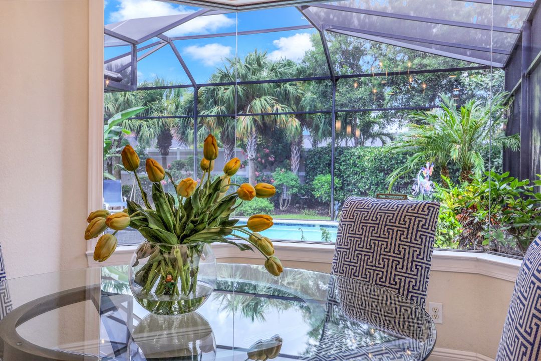 10102 Palazzo Dr, Naples, FL 34119