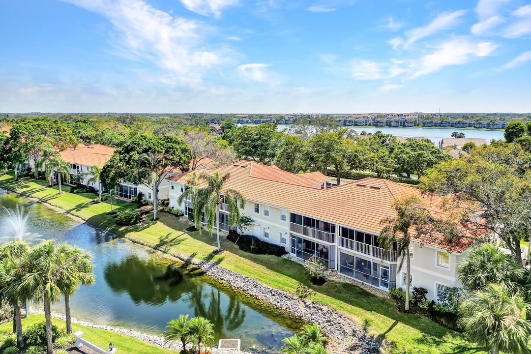 2426 Orchid Bay Dr # F-204, Naples, FL 34109