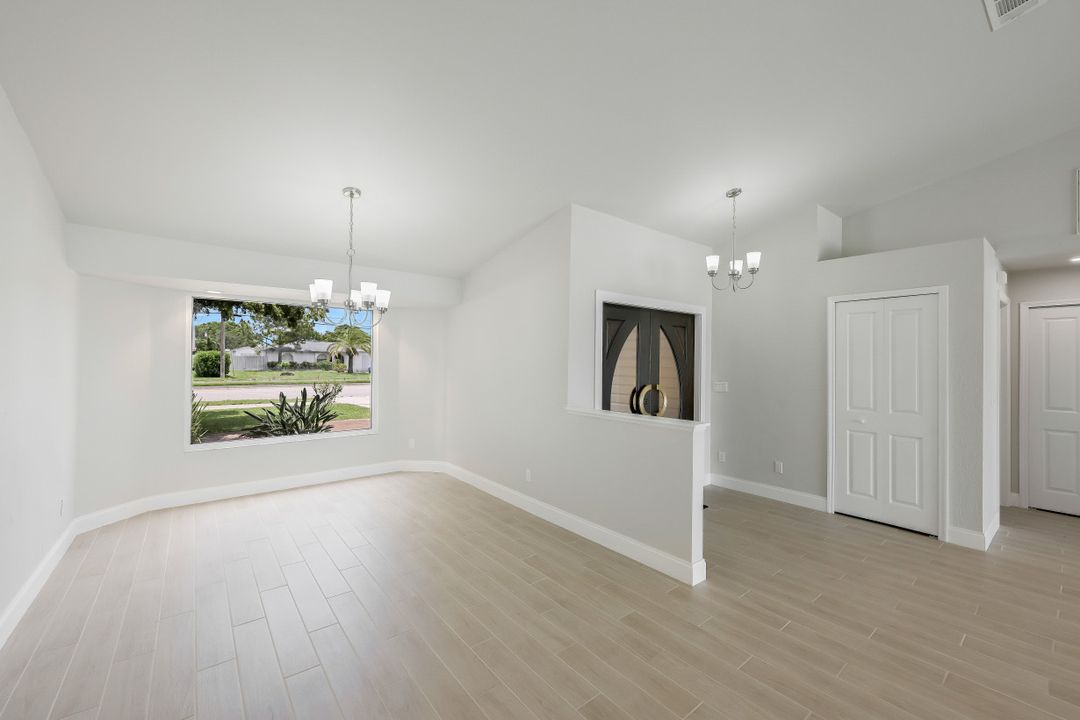 1014 Hancock Bridge Pkwy, Cape Coral, FL 33990