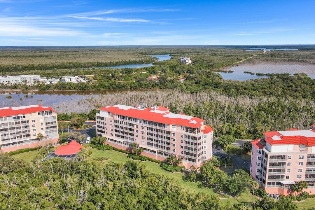 269 Vintage Bay Dr #24, Marco Island, FL 34145