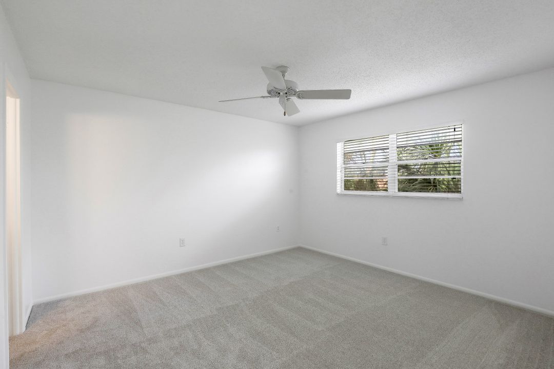 200 Turtle Lake Ct #303, Naples, FL 34105