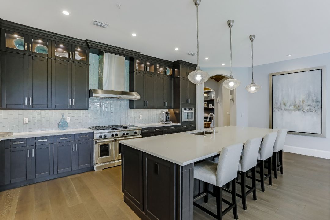 16394 Corsica Way #1-202, Naples, FL 34110