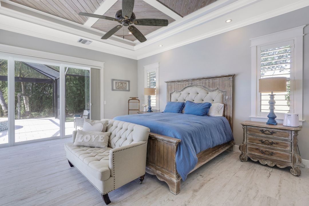 921 W Cape Estates Cir, Cape Coral, FL 33993