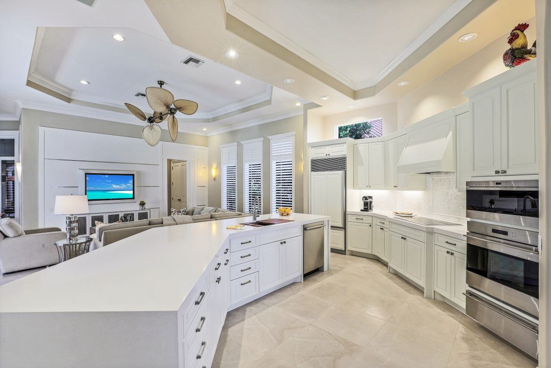 1564 Gormican Ln, Naples, FL 34110