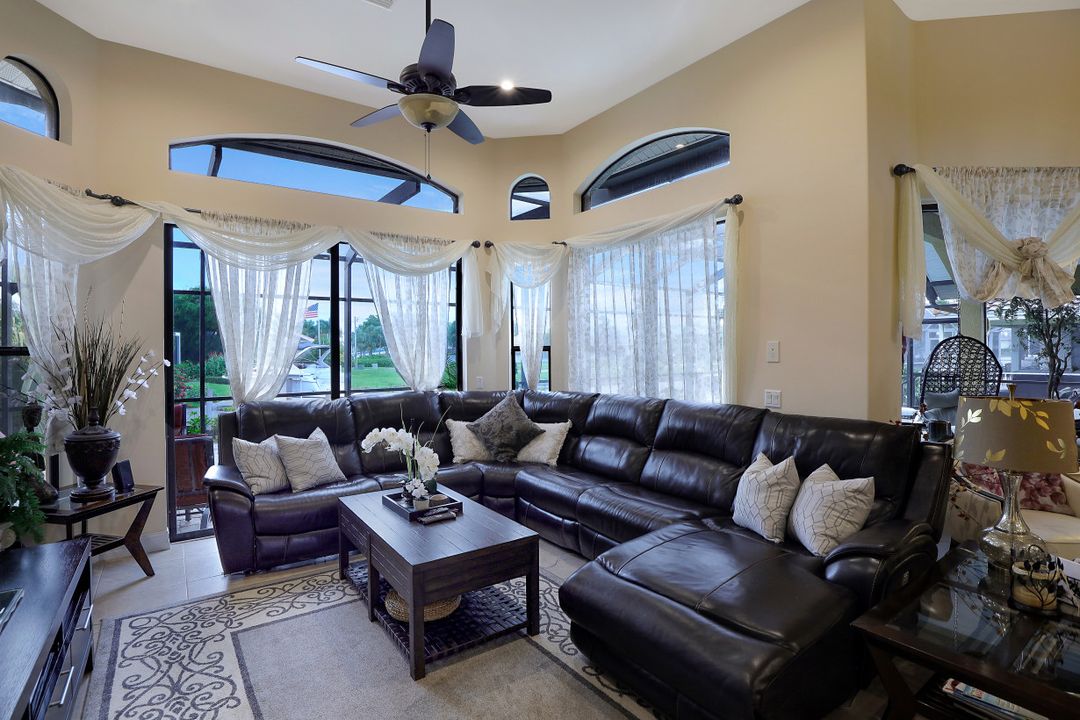 748 Milan Ct, Marco Island, FL 34145