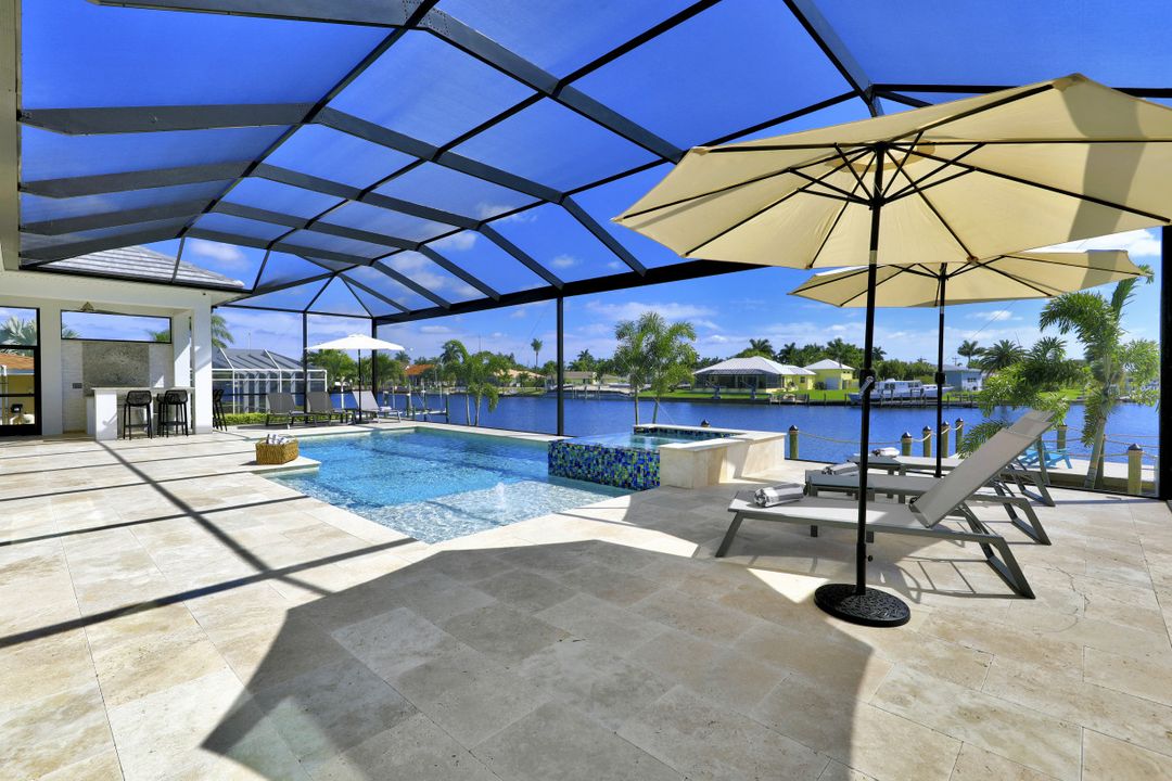 4934 SW 2nd Pl, Cape Coral, FL 33914