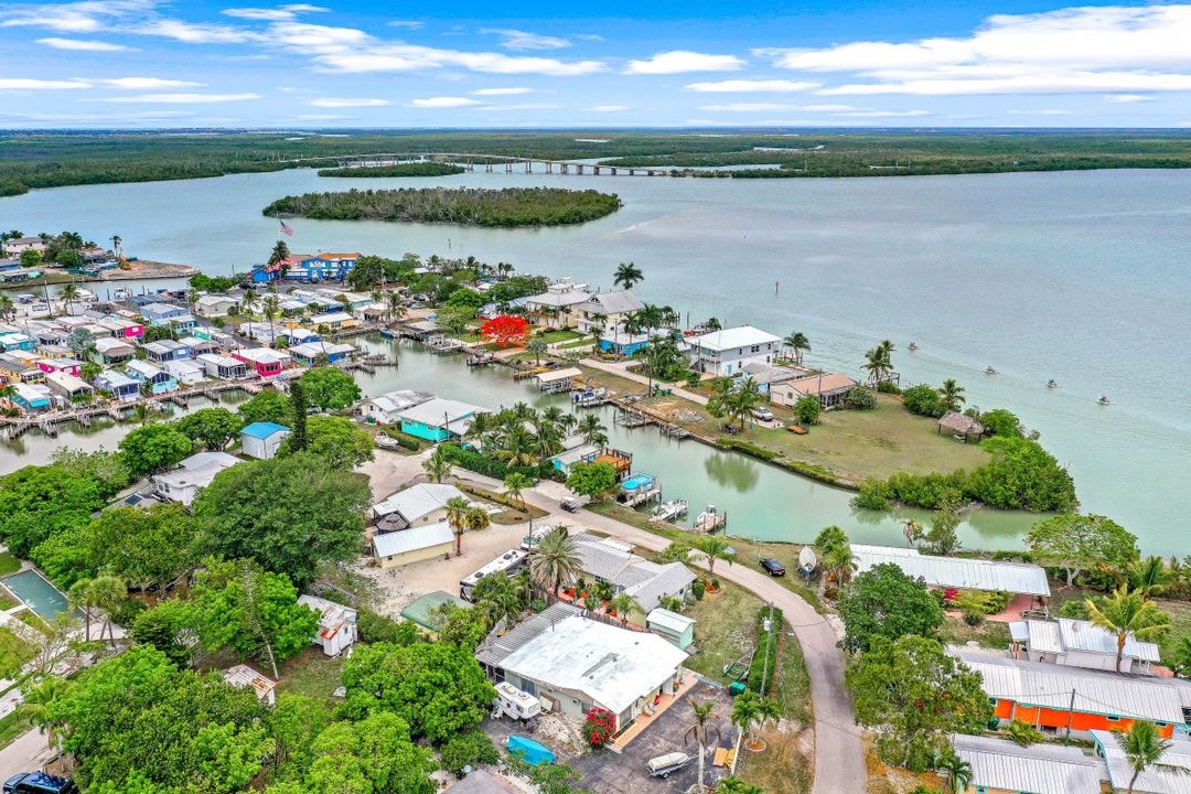 203 Goodland Dr E, Goodland, FL 34140