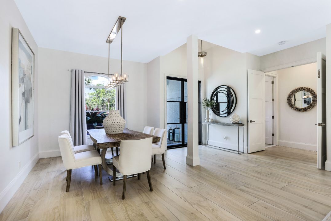 4160 7th Ave SW, Naples, FL 34119