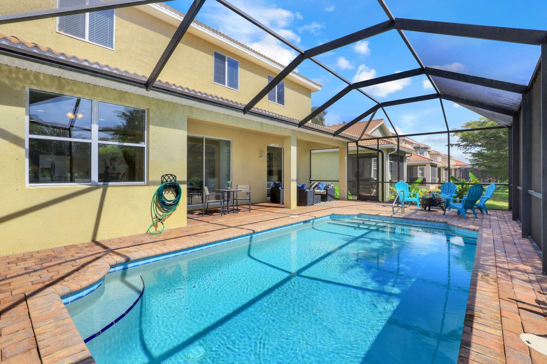 8616 Sumner Ave, Fort Myers, FL 33908