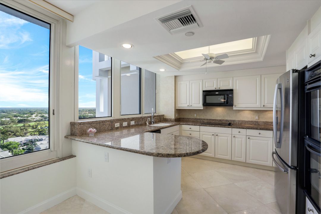 7117 Pelican Bay Blvd #1603, Naples, FL 34108