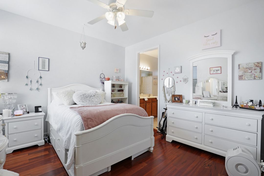 6499 Marbella Dr, Naples, FL 34105