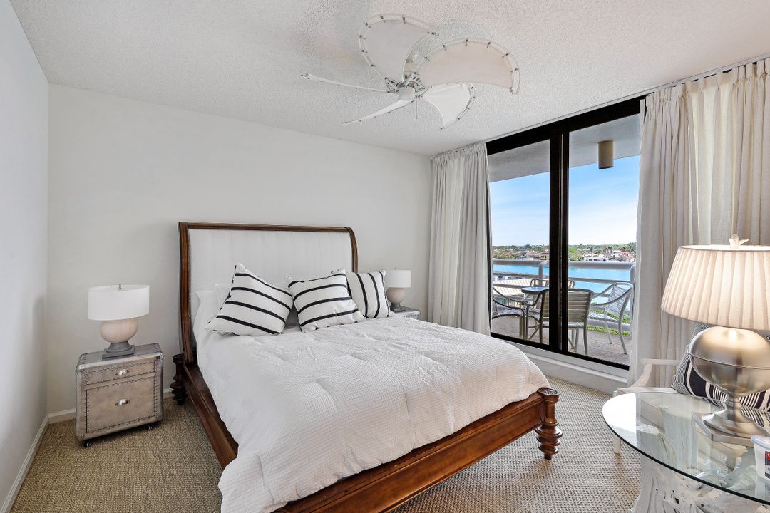 3100 Gulf Shore Blvd N #501, Naples, FL 34103