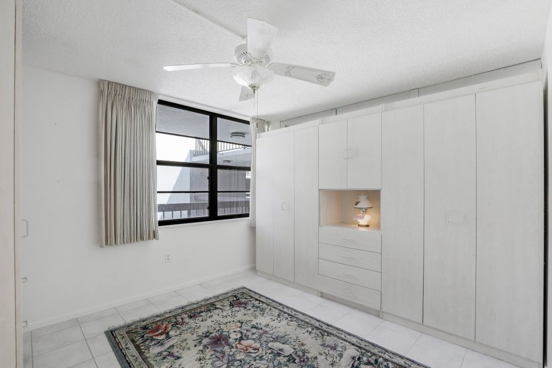 651 Seaview Ct #B-508, Marco Island, FL 34145