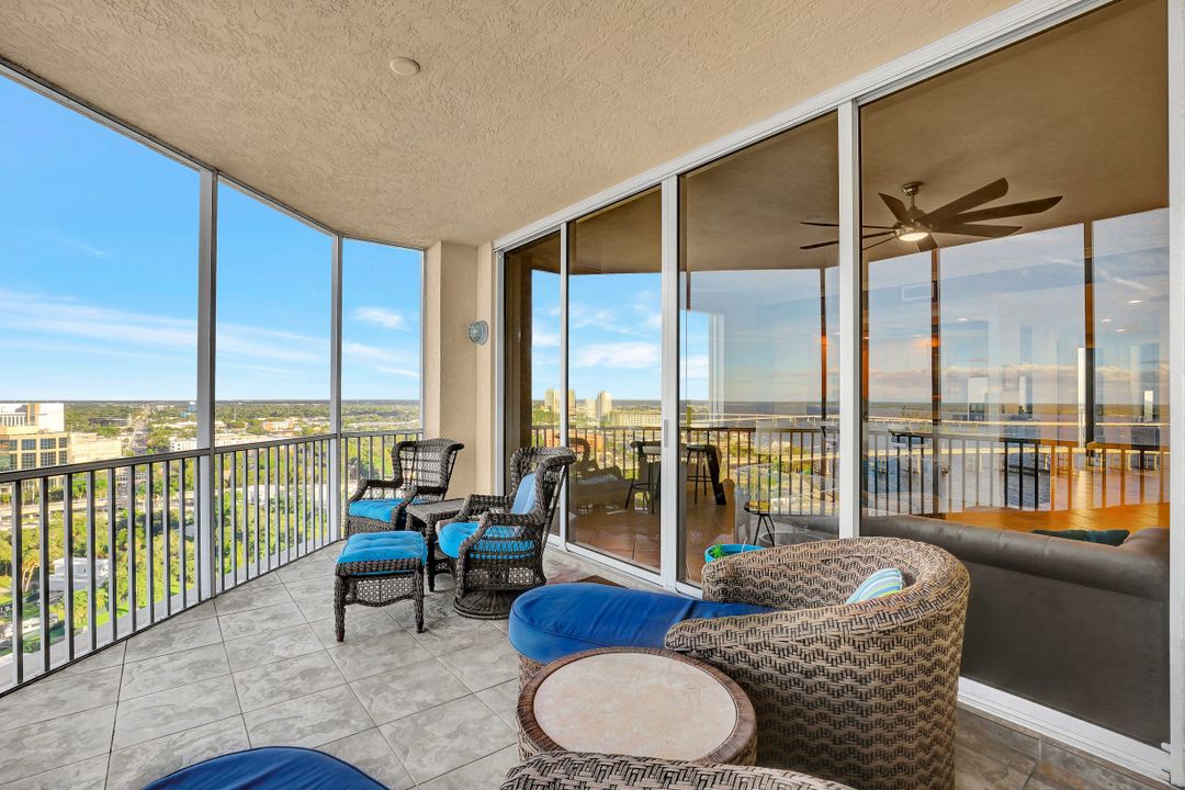 2090 W First St, Fort Myers, FL 33901