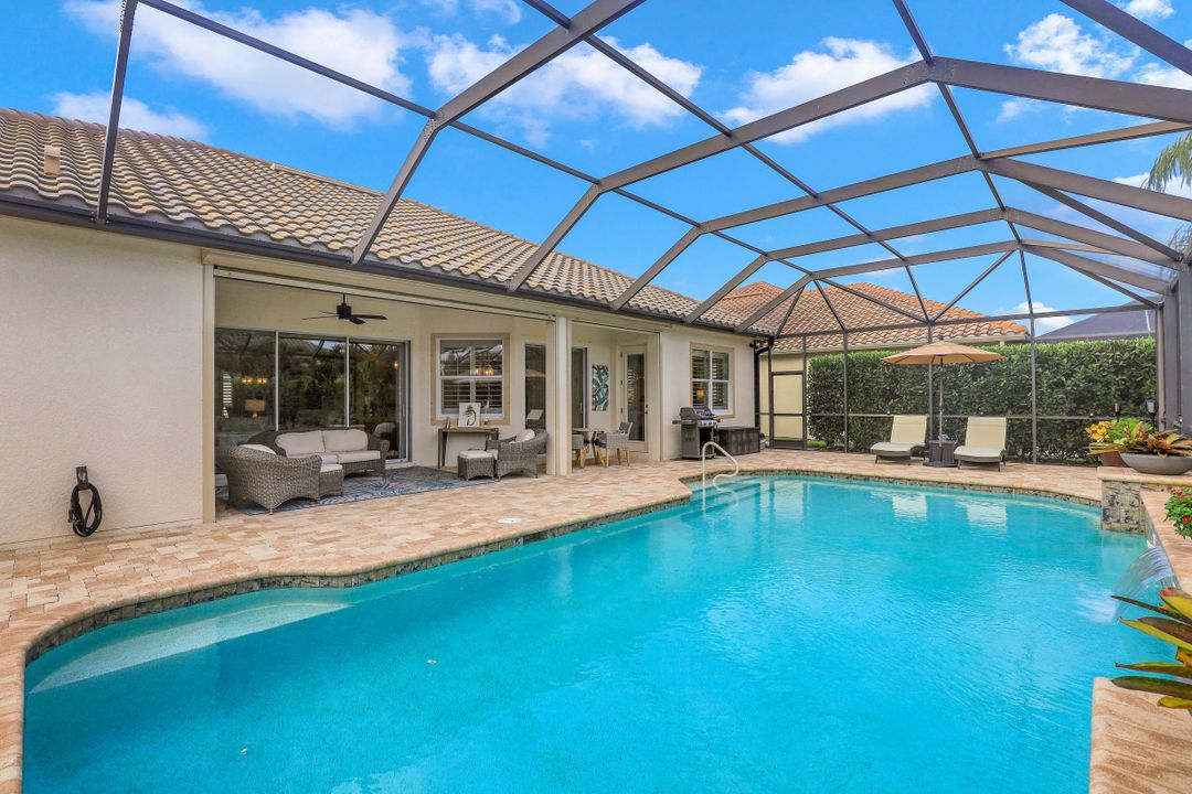 9365 Slate Ct, Naples, FL 34120