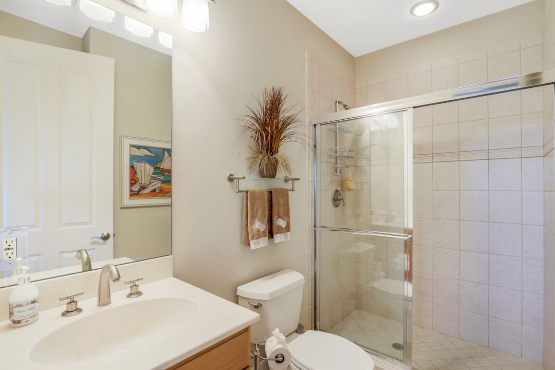 10620 Gulf Shore Dr #401, Naples, FL 34108