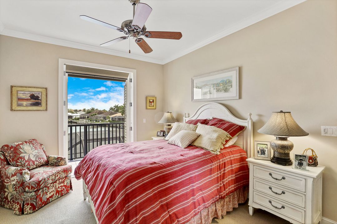 99 Gulfport Ct, Marco Island, FL 34145