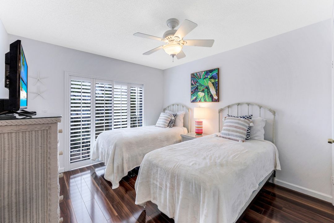 766 Central Ave #319, Naples, FL 34102