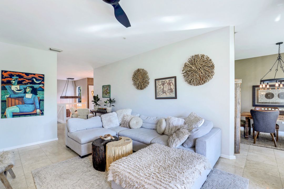 2180 Arielle Dr #804, Naples, FL 34109