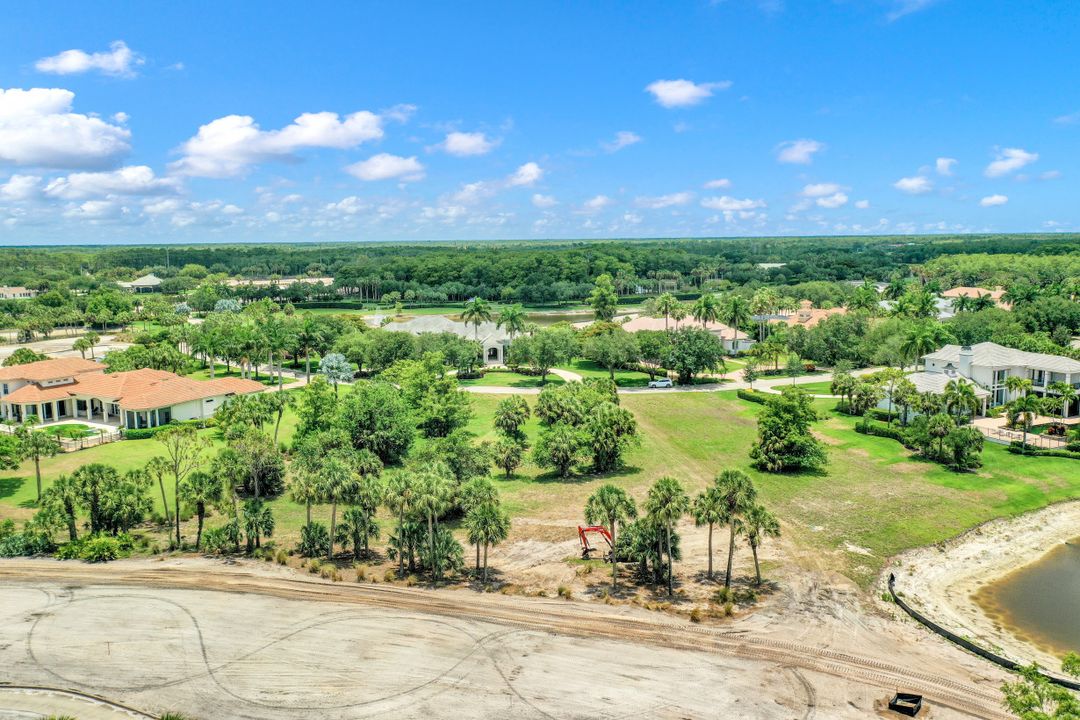 11429 Golden Eagle Ct, Naples, FL 34120