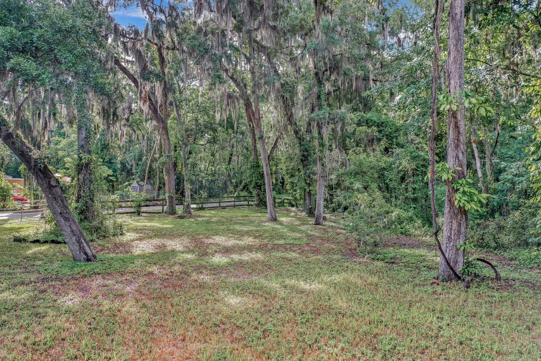 11110 Casa Loma Dr, Riverview, FL 33569